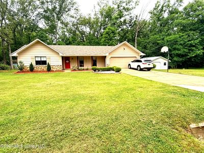 151 Oak Park Dr