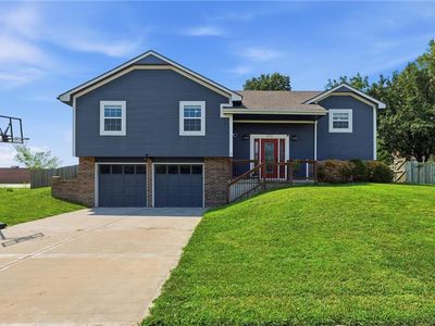 Property at 212 Dawn Ave, Belton, MO