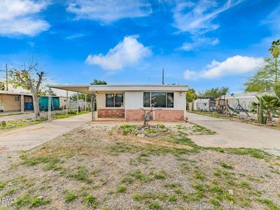 7637 E Flossmoor Ave