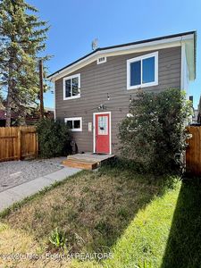 42 N Franklin Ave