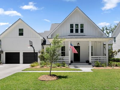 2704 Battle Trail Dr