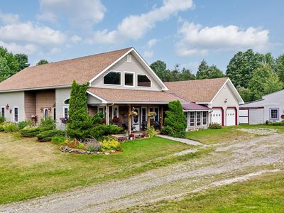 3452 Burton Hill Road