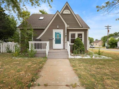 Property at 720 S Grand Ave, Lyons, KS