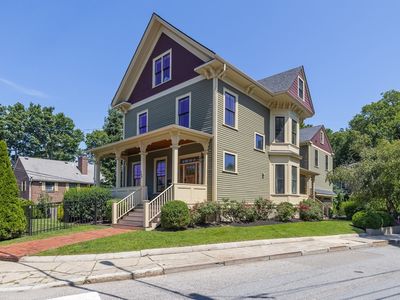160 Walnut St #A