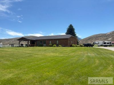 61 Three Mile Ln