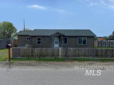 Property at 1117 N 11th St, Payette, ID