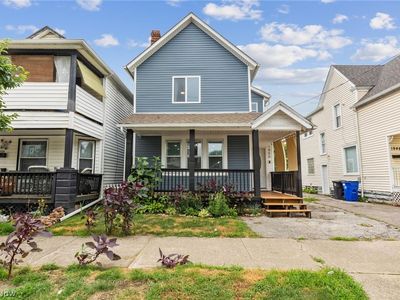 1950 W 47th St