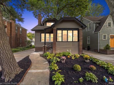 62 Wellesley Dr