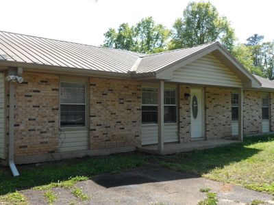 2013 Roberson St SW