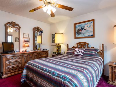 Property at 4121 Glen Canyon Rd NE, Albuquerque, NM