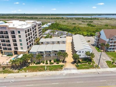 554 E Beach Blvd APT 4