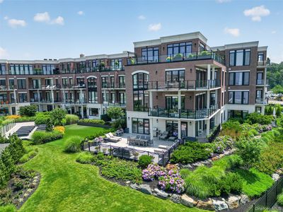 10 Shore Road #101