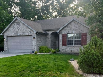 686 Linn Creek Rd
