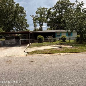 6752 MISS MUFFET Lane N
