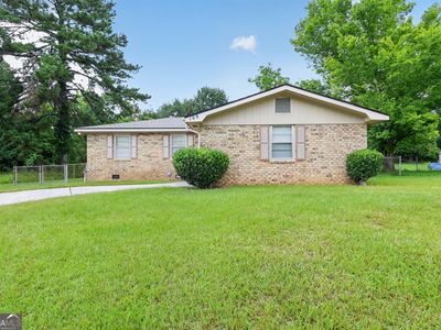 109 Oxford Ln