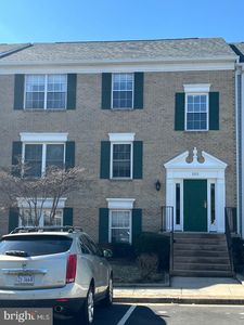 103 Fort Evans Rd SE APT F