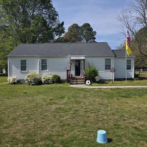 Property at 20914 Glenwood Ave, Mc Kenney, VA