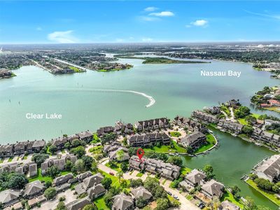 18214 Bal Harbour Dr
