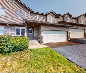 726 Morgan Ct SW