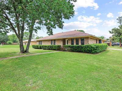 2601 Arapaho Cv