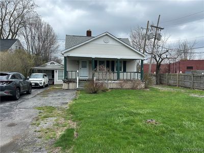 Property at 535 Ayer Rd, Williamsville, NY