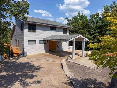 74 Isleta Dr