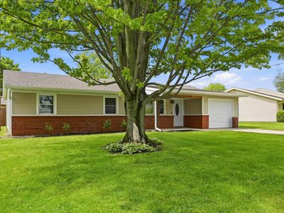 Property at 391 W Albany Ct, Albany, IN