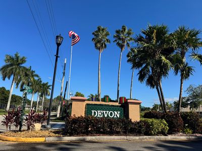 7516 N Devon Drive Drive #212