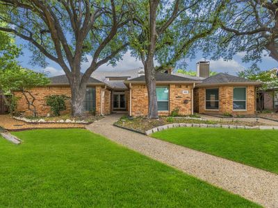 Property at 14826 Sopras Cir, Addison, TX