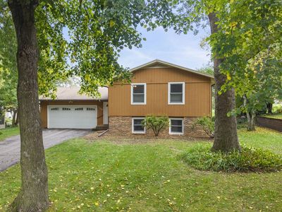 1109 Elm St