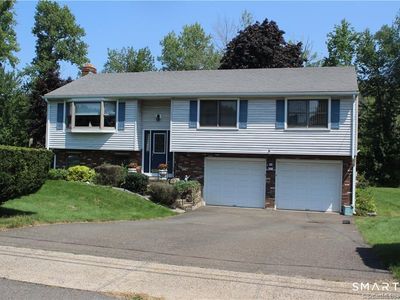99 Glenwood Drive