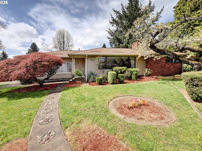 415 NE 116th Pl