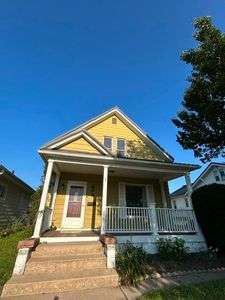 808 Harmon St