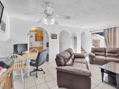 2925 Florence Ave APT 20