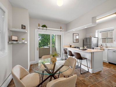 14 Holton St APT 3