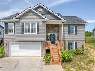 1366 Lemongrass Dr