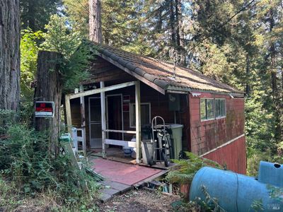 21510 Highland Terrace