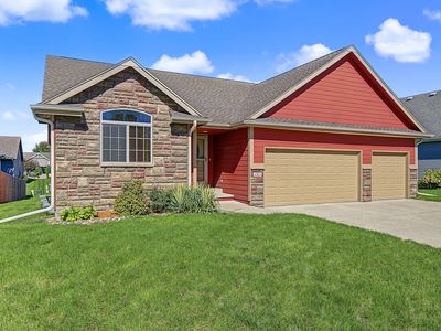 404 SW Springfield Dr