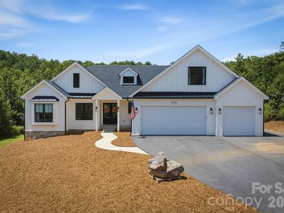 2124 Starlight Ln