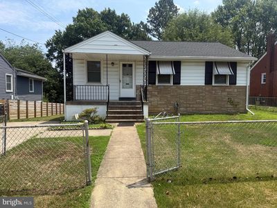 6015 Jamestown Rd