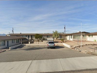 2841 McCulloch Blvd N