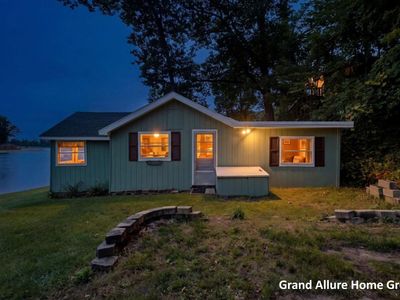 2667 W Selkirk Lake Dr