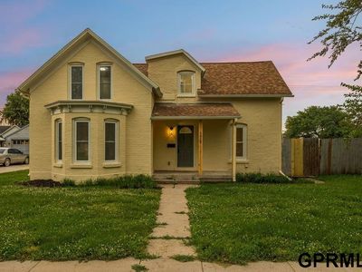 1916 Lincoln St