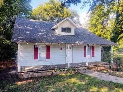 602 Raeford Ave