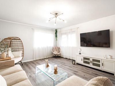 8520 West Waterford AVENUE UNIT 8