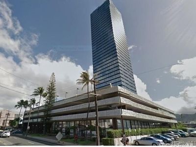 1750 Kalakaua Ave APT 1507