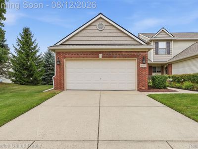 Property at 4637 Summer Ridge Dr, Howell, MI