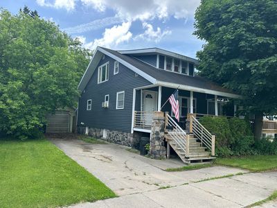 408 S 6th Ave