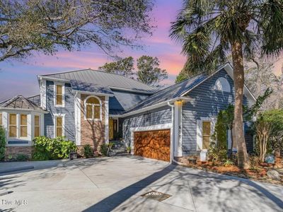 615 Lockwood Court SE