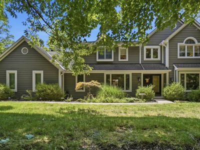 7784 Glen Eden Ln